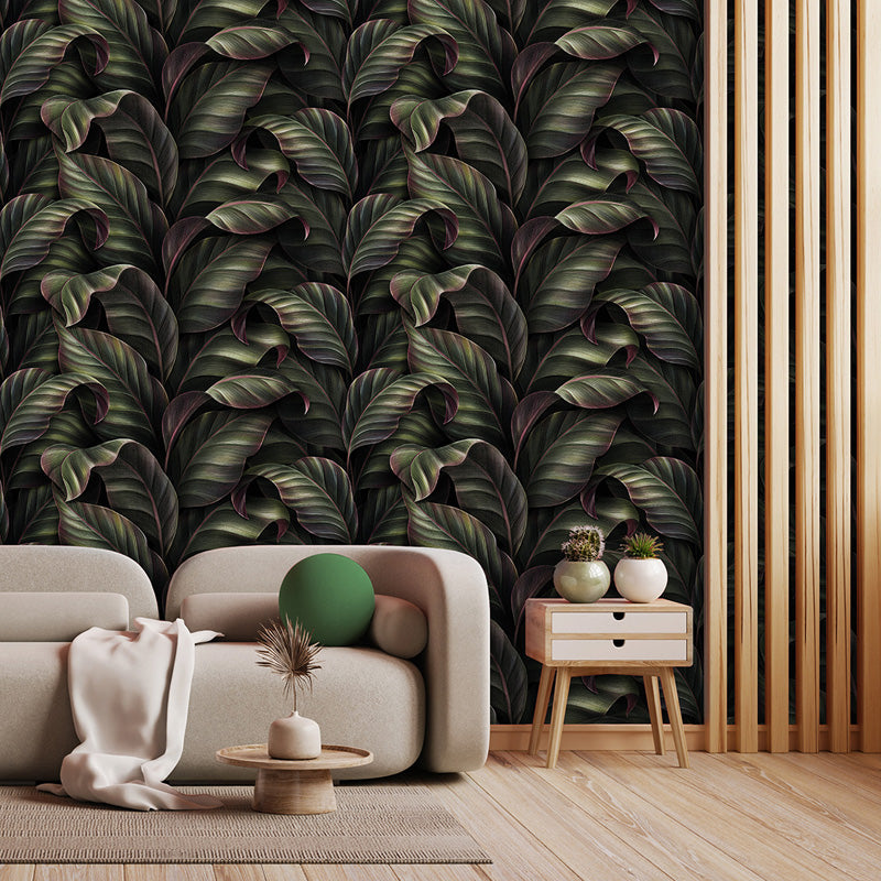 Velvet Foliage – Botanical Wallpaper in Deep Green