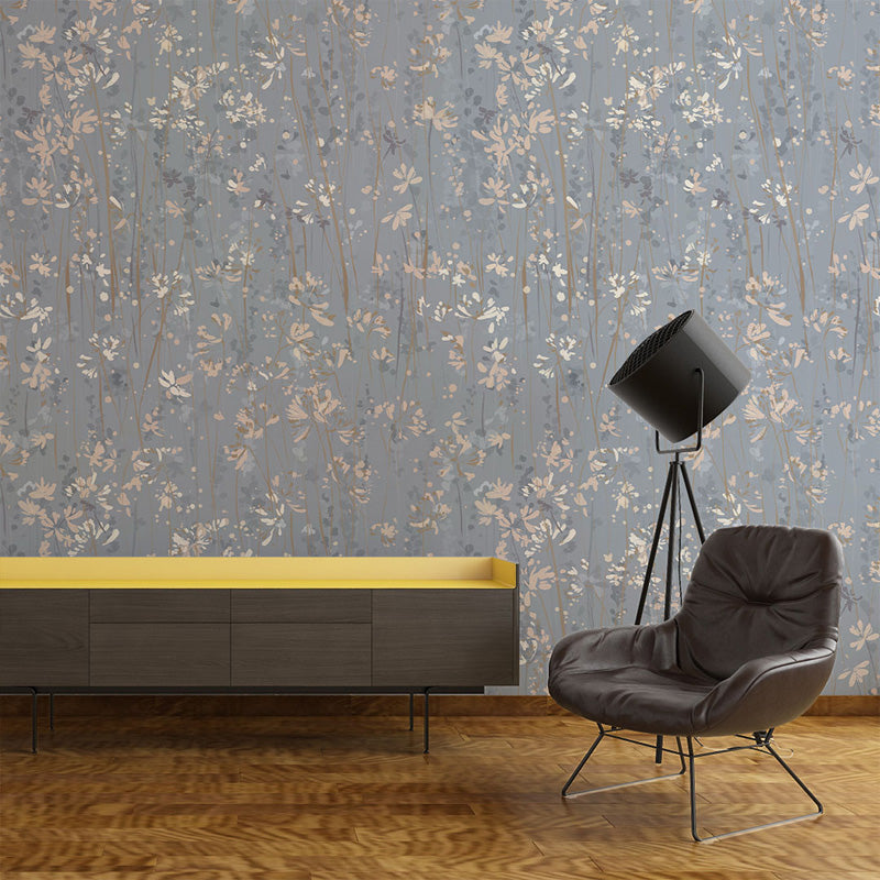 Wild Meadow – Painterly Floral Wallpaper in Soft Neutrals