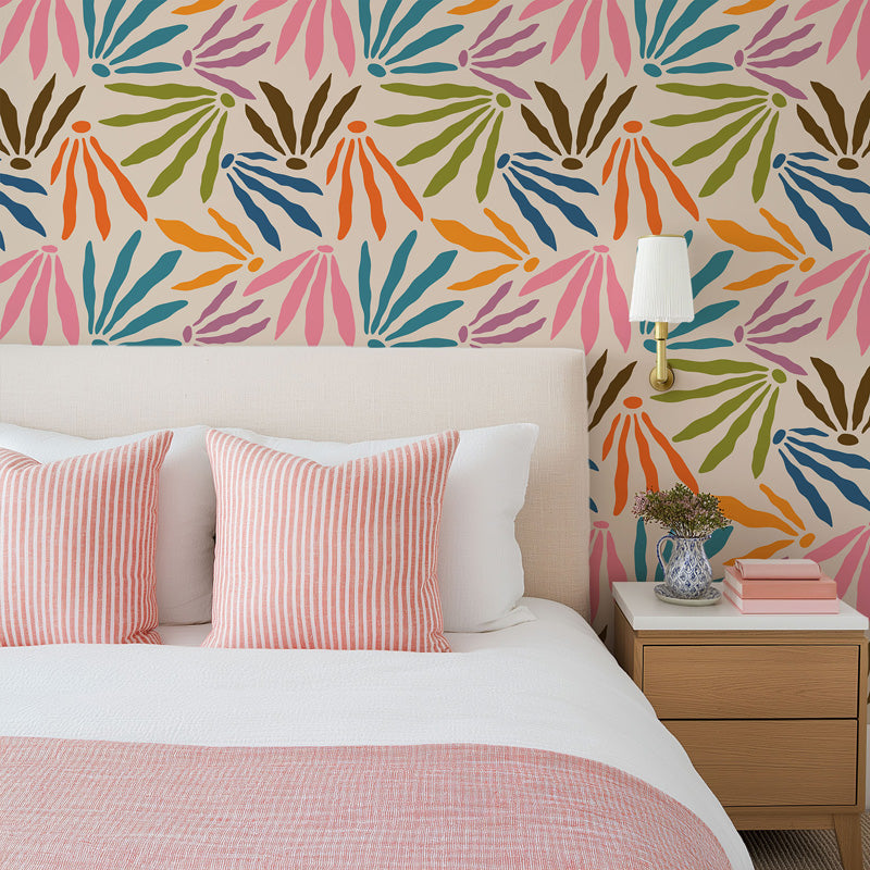 Radiant Bloom Floral Wallpaper – Playful Botanical Pattern