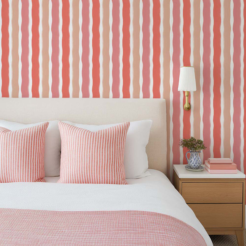 Wavy Brushstroke Stripes – Wallpaper in Multi Colours
