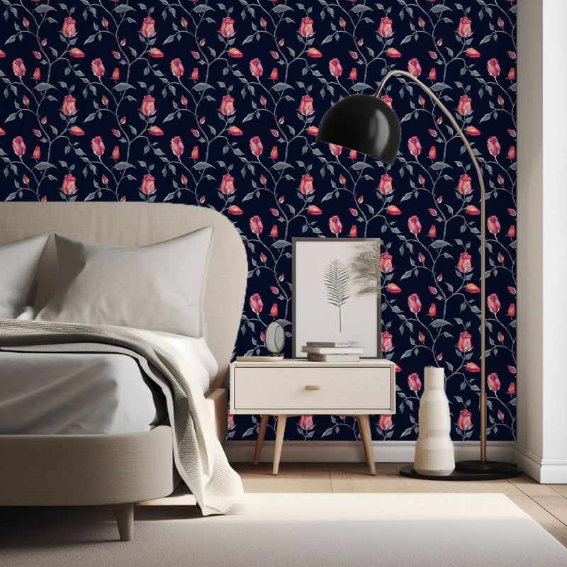 Midnight Rose – Floral Wallpaper in Navy & Cream