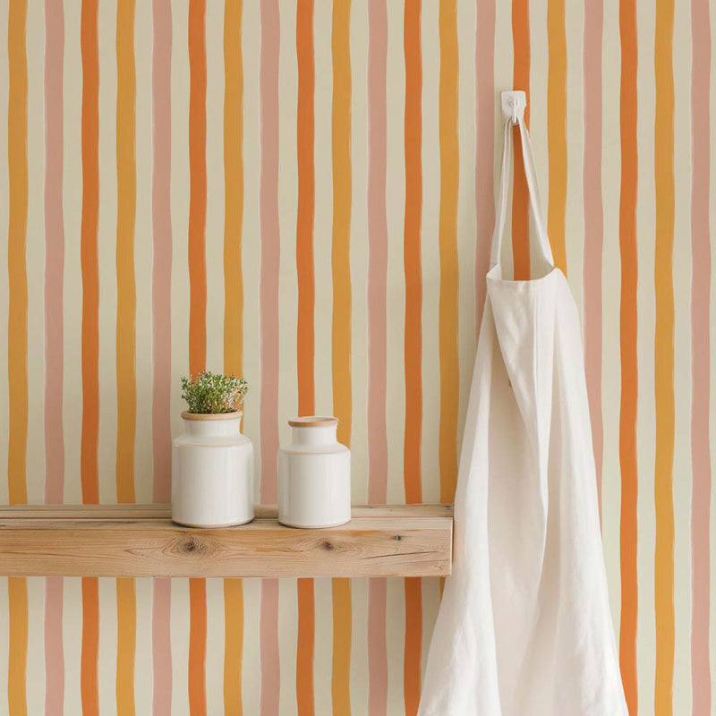 Soft Wavy Stripes – Wallpaper in Multi Colours