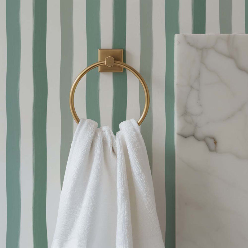 Soft Wavy Stripes – Wallpaper in Multi Colours