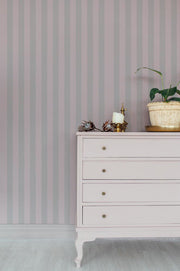 Soft Sage Stripe – Wallpaper in Green and Off-White