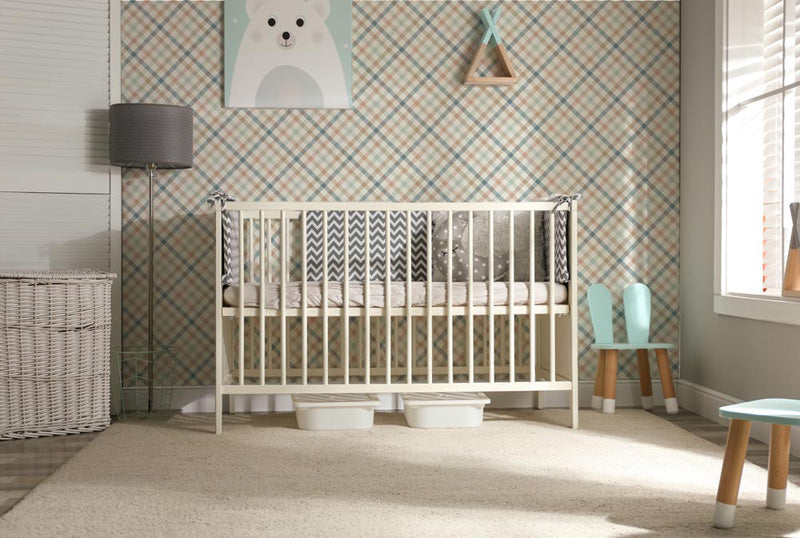 Vintage Cross Plaid – Classic Wallpaper in Soft Neutrals