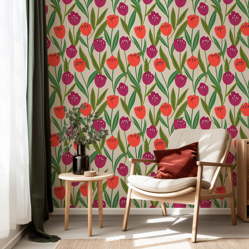 Tulip Harmony Floral Wallpaper – Modern Botanical Design