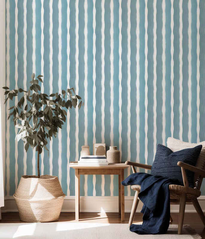 Wavy Brushstroke Stripes – Wallpaper in Multi Colours